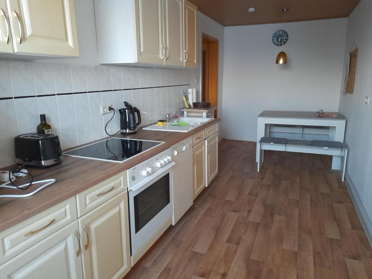 2 Raum Wohnung Im Dg Zwickau Exterior foto